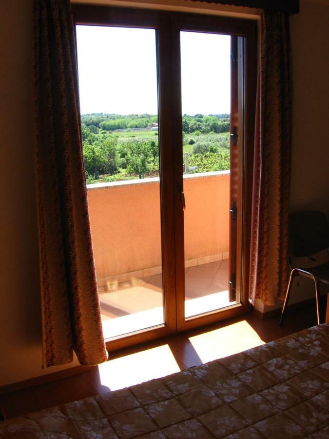 Guest House Caterina โปเรช ภายนอก รูปภาพ